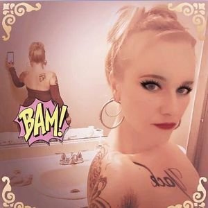 Meet your Posher, Angela